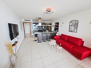 Living area - Vrbo Property (Calvi)
