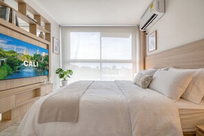 Junior Apartment | WiFi (free), bed sheets - Edificio Miro Guadalupe (Cali)