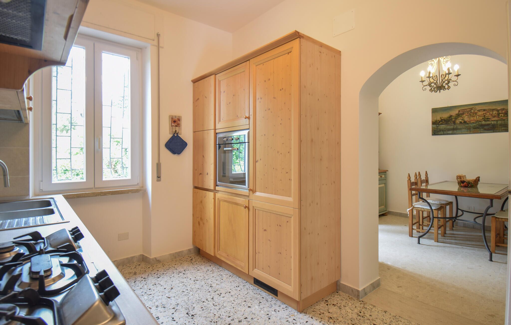 Kühlschrank, Herdplatte, Geschirrspüler