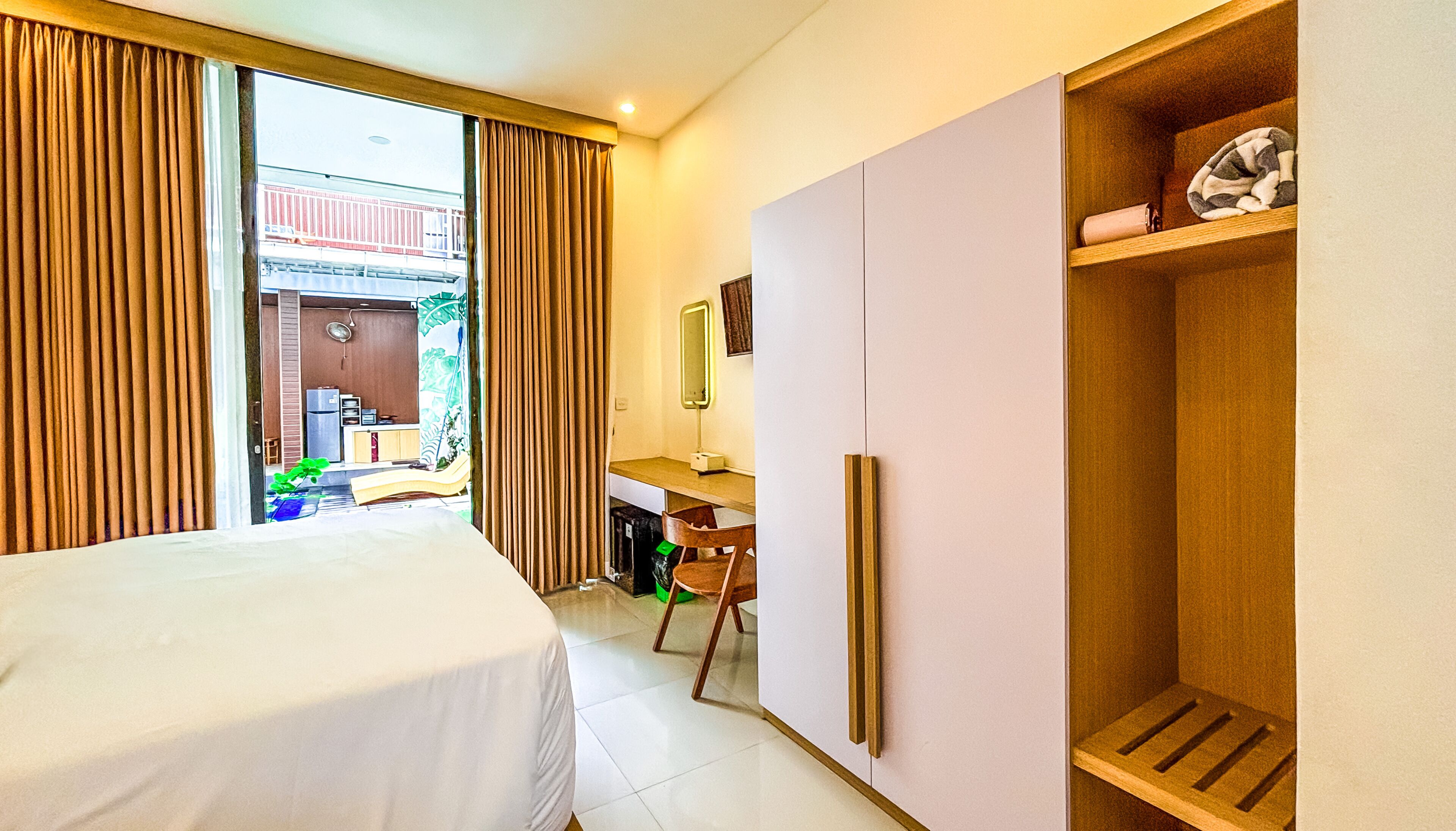 Standard Double Room, 1 Queen Bed, Private Bathroom, Pool View | Desk, free WiFi