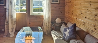 5 bedroom gorgeous home in Austrheim