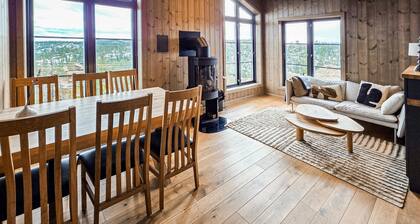 Nice home in Noresund with WiFi