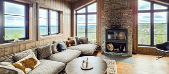 Cozy home in Noresund with sauna