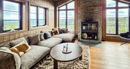 Cozy home in Noresund with sauna