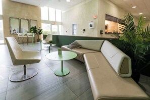 Interior - Beachfront Studio with WiFi & Cozy Workspace (Carolina)