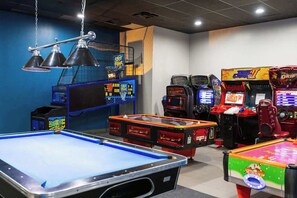 Games room - Beachfront Isla Verde Studio w/ Private Balcony (Carolina)