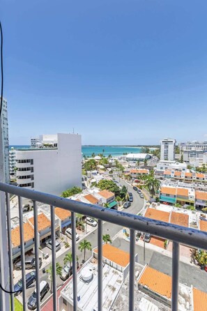 Property grounds - Balcony Studio • Ocean Breezes, AC• Prime Location (Carolina)