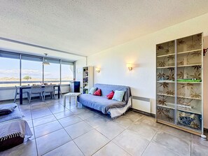 Bedroom - Le Chabian by Interhome (Port Camargue)