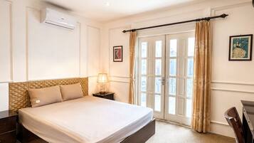 Basic Room, Balcony, City View | Desk, laptop workspace, free WiFi