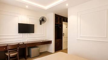 Basic Room, Balcony, City View | Desk, laptop workspace, free WiFi