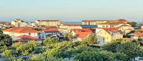 Daytime, Wohngebiet, Stadtgebiet, Dach, Haus, \"Stadt, Zuhause, Nachbarschaft, Horizont, Landschaft