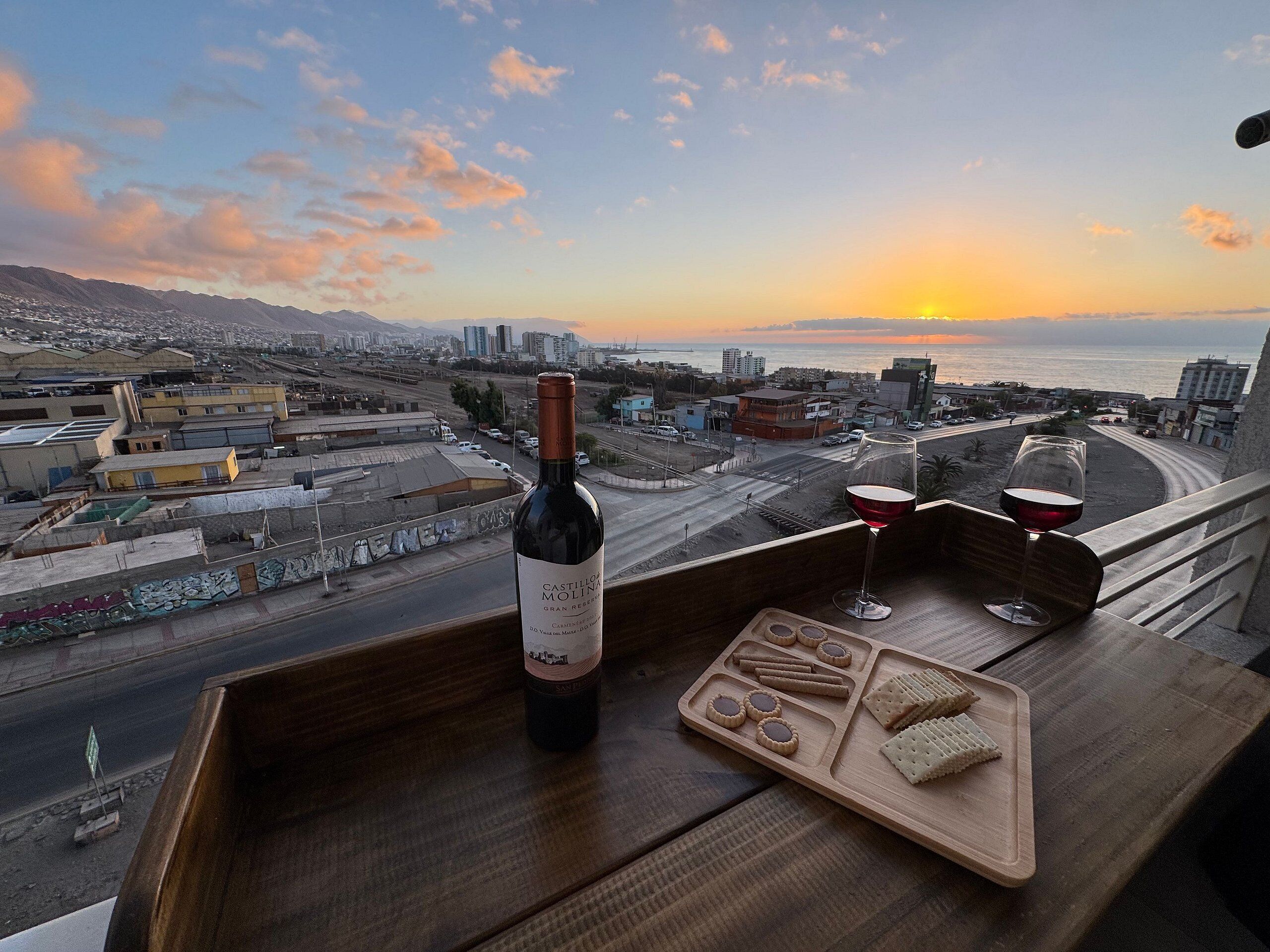 Apartment | Outdoor dining
