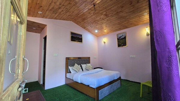 Pahadi Resort Chopta - Chamoli