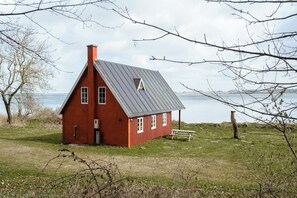 Exterior - Nature gem 5 metres from Limfjord (Roslev)
