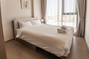 2 dormitorios, tabla de planchar con plancha, wifi gratis y ropa de cama