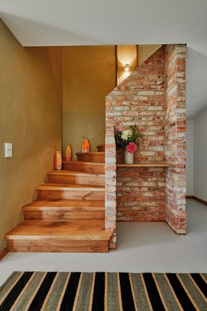 Interior - Living among orchards by Lake Chiemsee (Übersee)