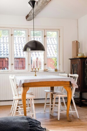 Dining - Historic town house from the 1700s (Mariager)
