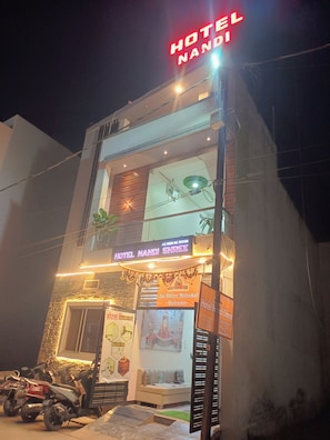 Exterior - Hotel Nandi Shree (Ujjain)
