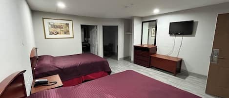 Habitación doble | Escritorio, espacio para trabajar con laptop y wifi gratis