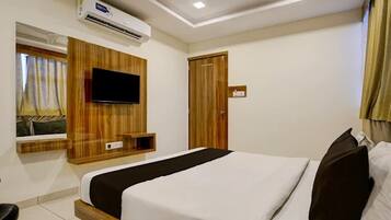 Deluxe Double Room, City View