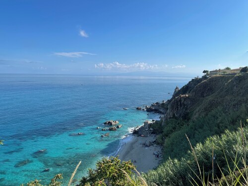 Vacation home right by the sea - dream location with sea views