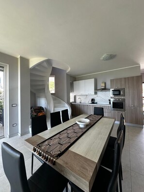 Dining - Vacation home right by the sea - dream location with sea views (Zambrone marina)