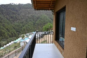 Exterior - Valley View Retreat Stays (Dhari)