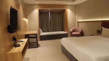 Luxury Room | Meja, Wi-fi percuma, cadar katil