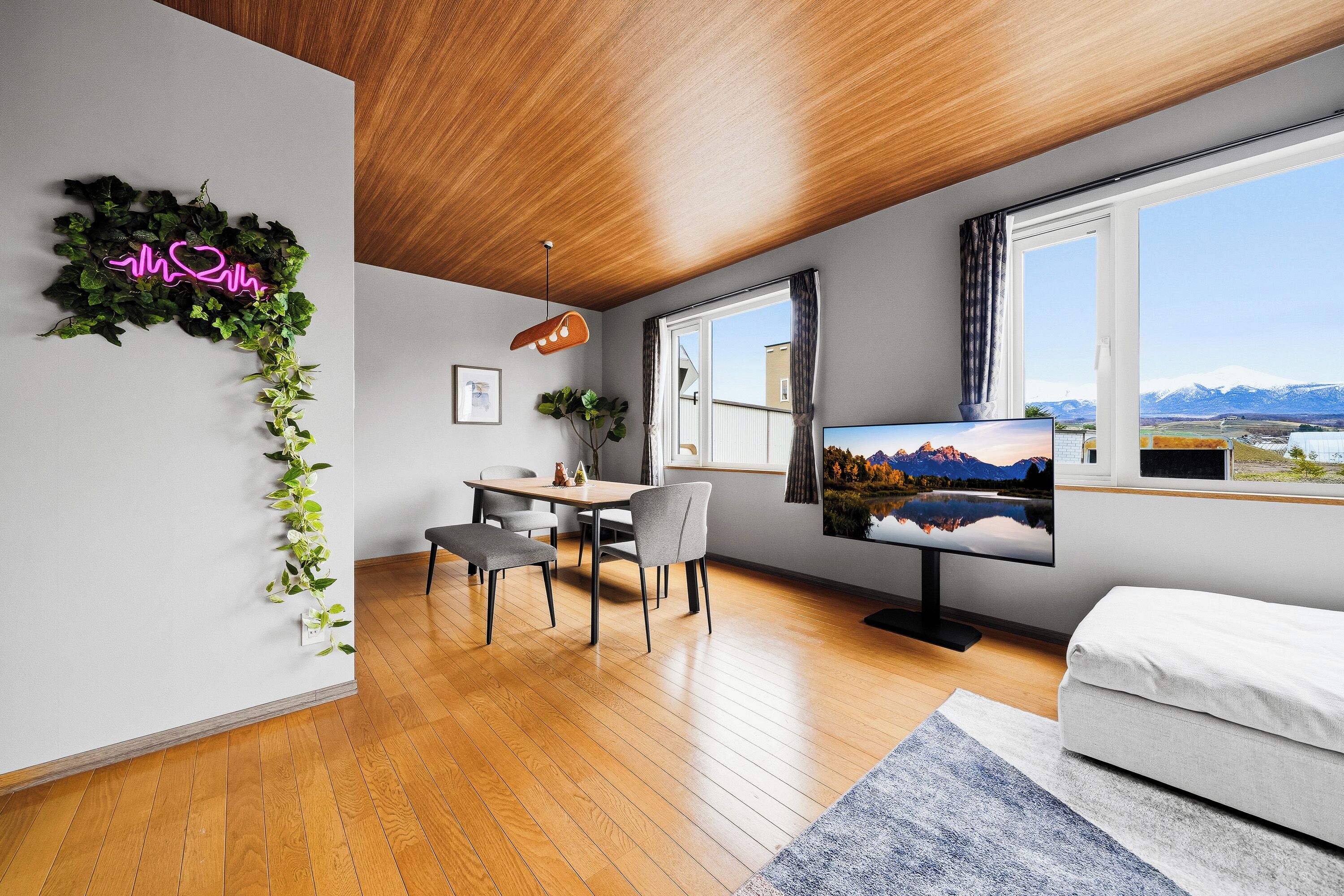 In-room dining