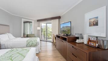 In-room safe, iron/ironing board, WiFi (free), bed sheets