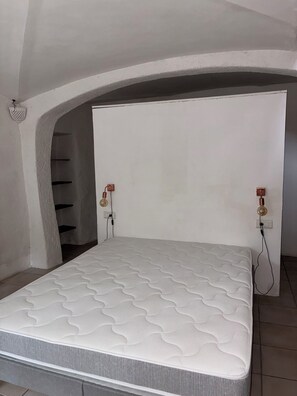 WiFi, bed sheets - Charming house near Porto-Vecchio & beaches - 4/6 pers (Sotta)