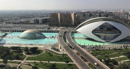 Apartment close to the beach, golf and Ciudad Artes