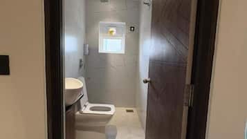 Standard Double Room, Balcony | Bathroom