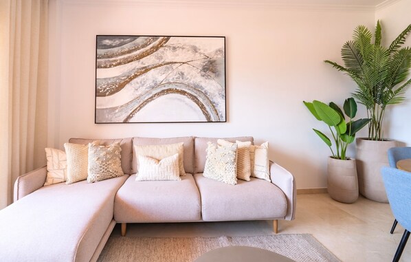 Living area - Delightfully Furnished Ground Floor 2 Bed Apartment in Casares Costa (Casares)