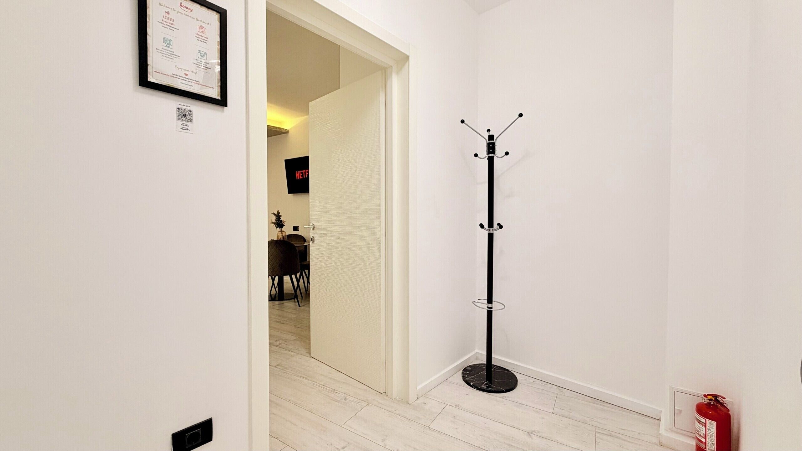 Comfort Apartment | Blackout drapes, iron/ironing board, free WiFi