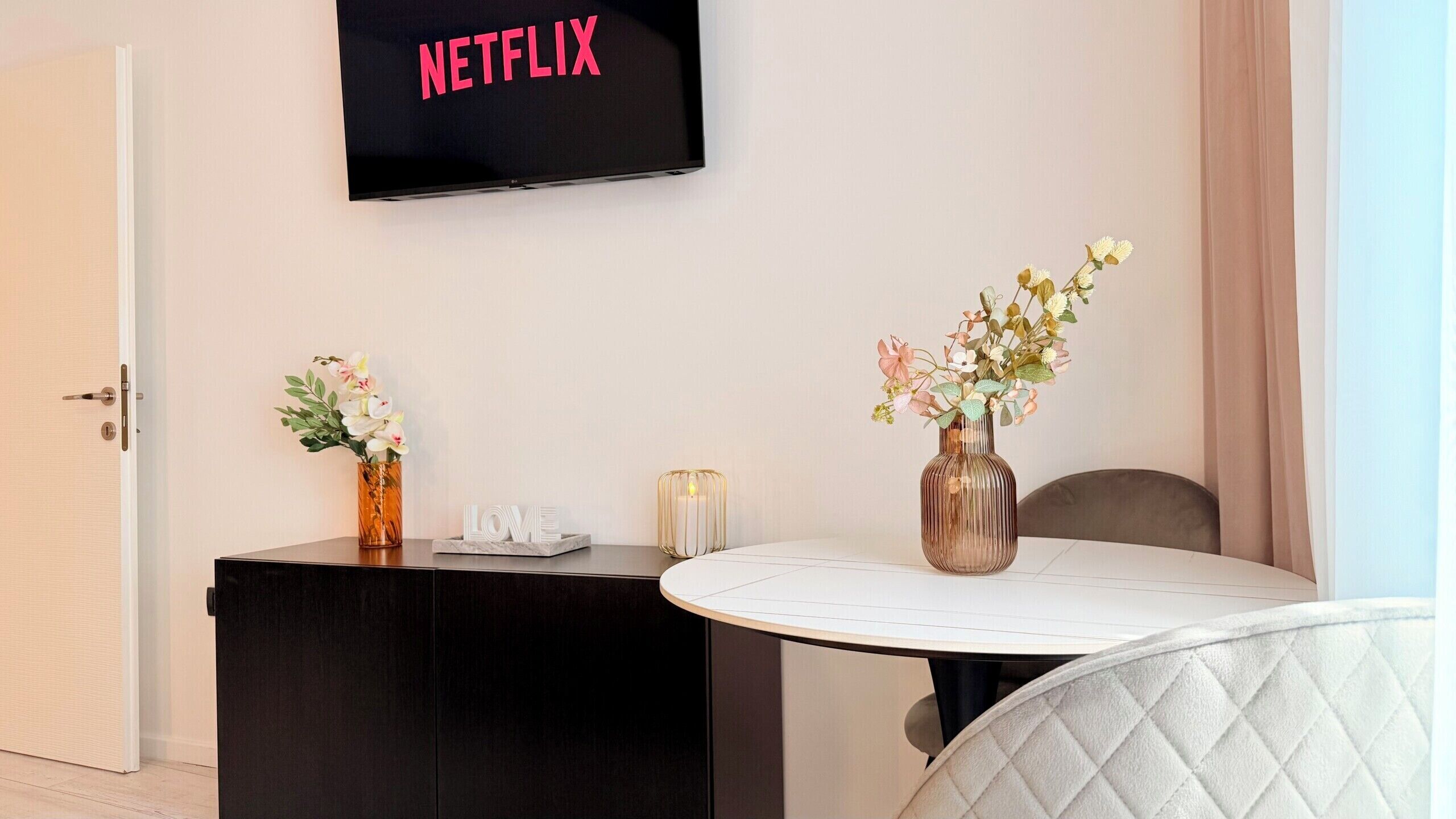 Comfort Apartment, 1 Bedroom, Non Smoking | Blackout drapes, iron/ironing board, free WiFi