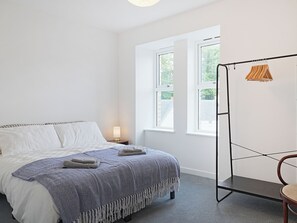 Free WiFi - Apartment 6 - UK51404 (Ilfracombe)