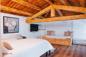 WiFi, bed sheets