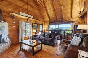 Smart TV, fireplace - 2 Cabins + 2 Hot Tubs + Fire Pit | Smokies Views | Elianah's & Maggie's Cabin (Townsend)
