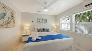 Free WiFi - Cute & Cozy, walk to beach, restaurants and more! (Sarasota)