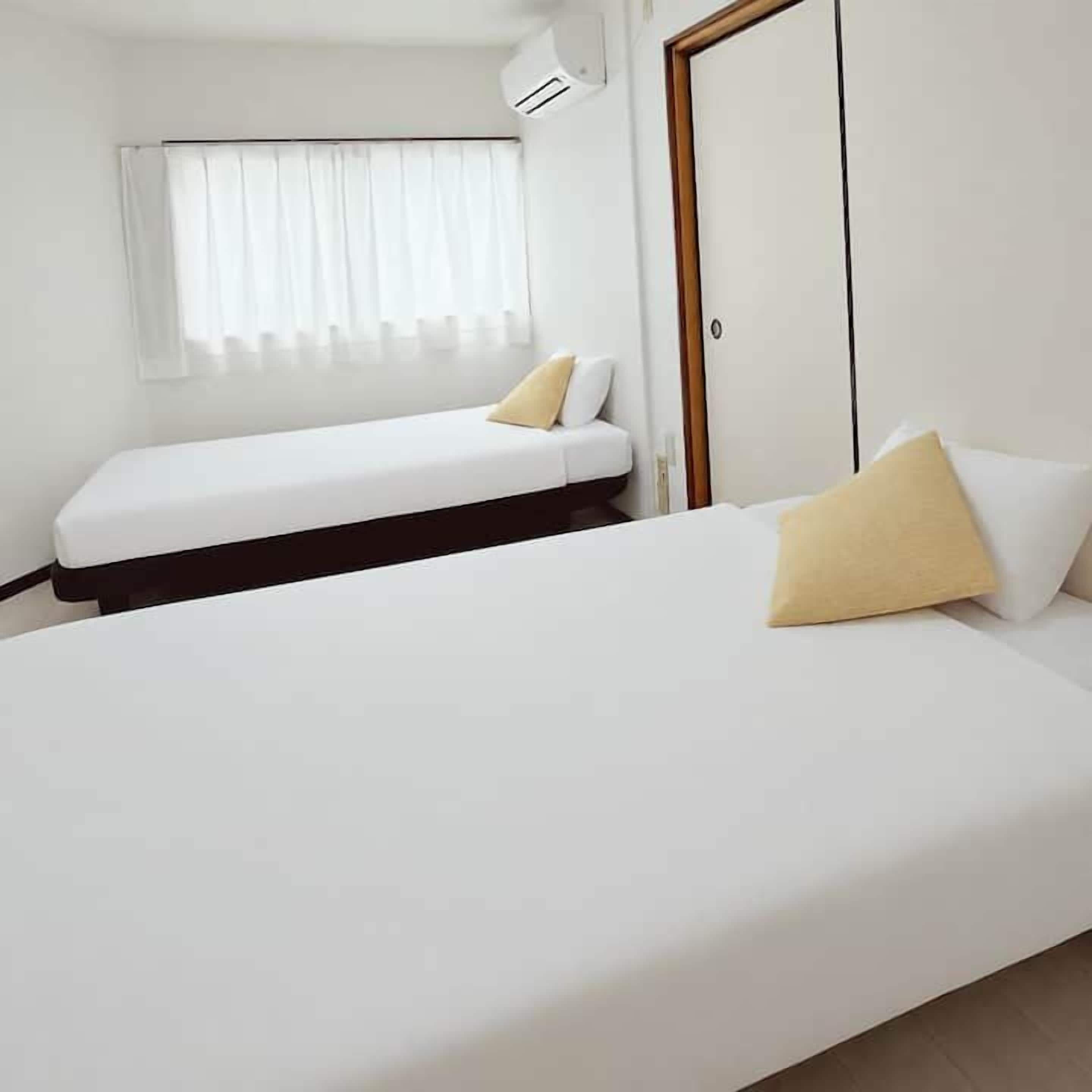 Classic Apartment, Multiple Beds, Balcony