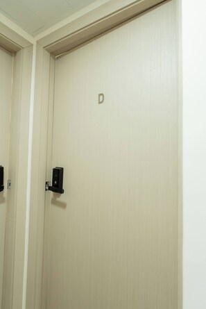 Interior - Tsim sha Tsui mansion 6A 4beb (Hong Kong)