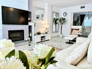 House - Villa Anna - 4 Bedrooms F-3 (Marbella)
