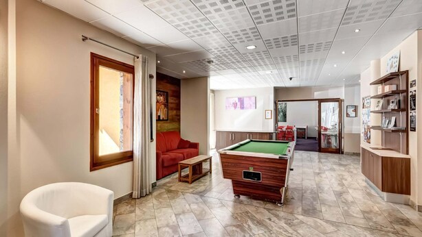 Games room - Alpine Retreat for Four Guests (Morillon)