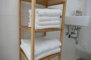 Superior Apartment | Bathroom - 4friends Apartments Holochergasse (Vienna)