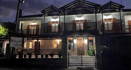 Studio Apartment 'Hotel Antigoni Triple Room 13' with Lake View, Wi-Fi and Air Conditioning