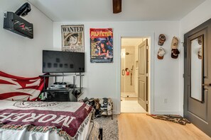 Room - 2 Mi to Mercedes-Benz Stadium: WFH-Friendly Escape (Atlanta)