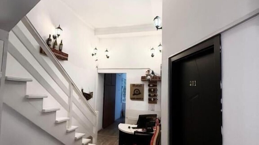 Hotel Rustaveli36