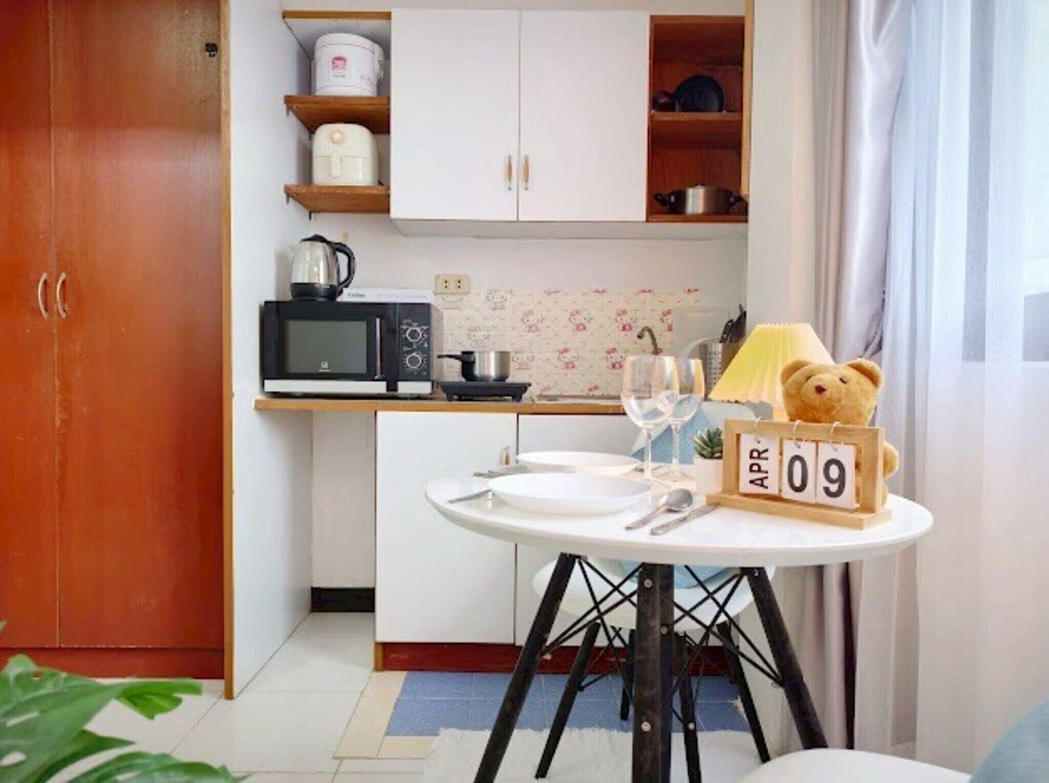 Superior Room, Garden View | Desk, rollaway beds, free WiFi, bed sheets
