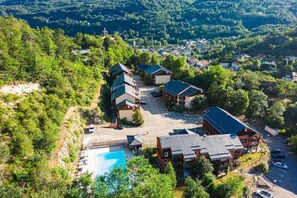 Exterior - Studio for 4 near Pyrenees Ski Slopes (Ax-les-Thermes)